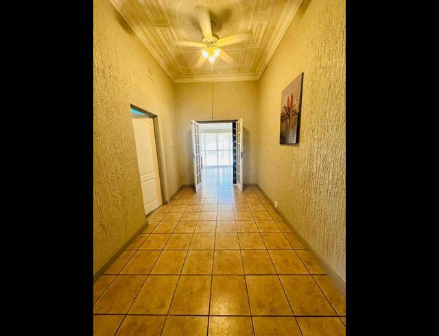 5 BEDROOM HOUSE FOR SALE IN PRIMROSE